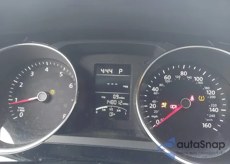 2016 Volkswagen Jetta 1.8T Sport z USA, uszkodzony, nr VIN 3VWD17AJ6GM254119